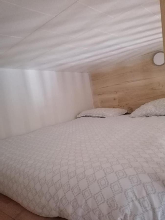 Studio Renove Centre Mansle Apartment Екстериор снимка