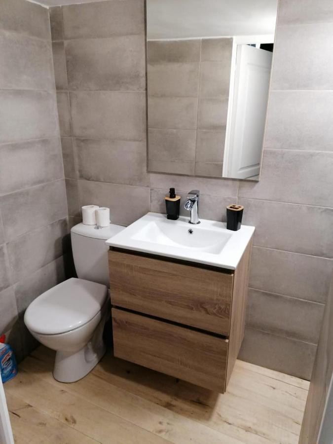Studio Renove Centre Mansle Apartment Екстериор снимка
