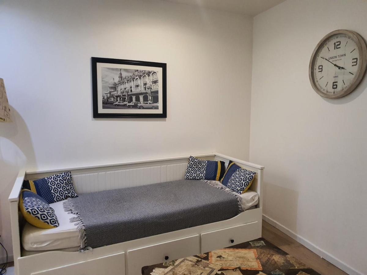 Studio Renove Centre Mansle Apartment Екстериор снимка
