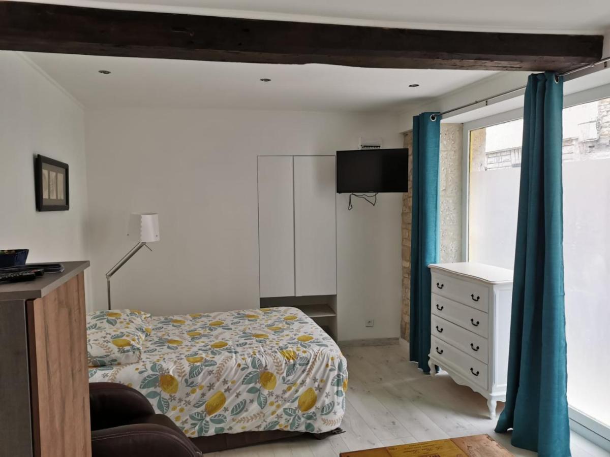 Studio Renove Centre Mansle Apartment Екстериор снимка